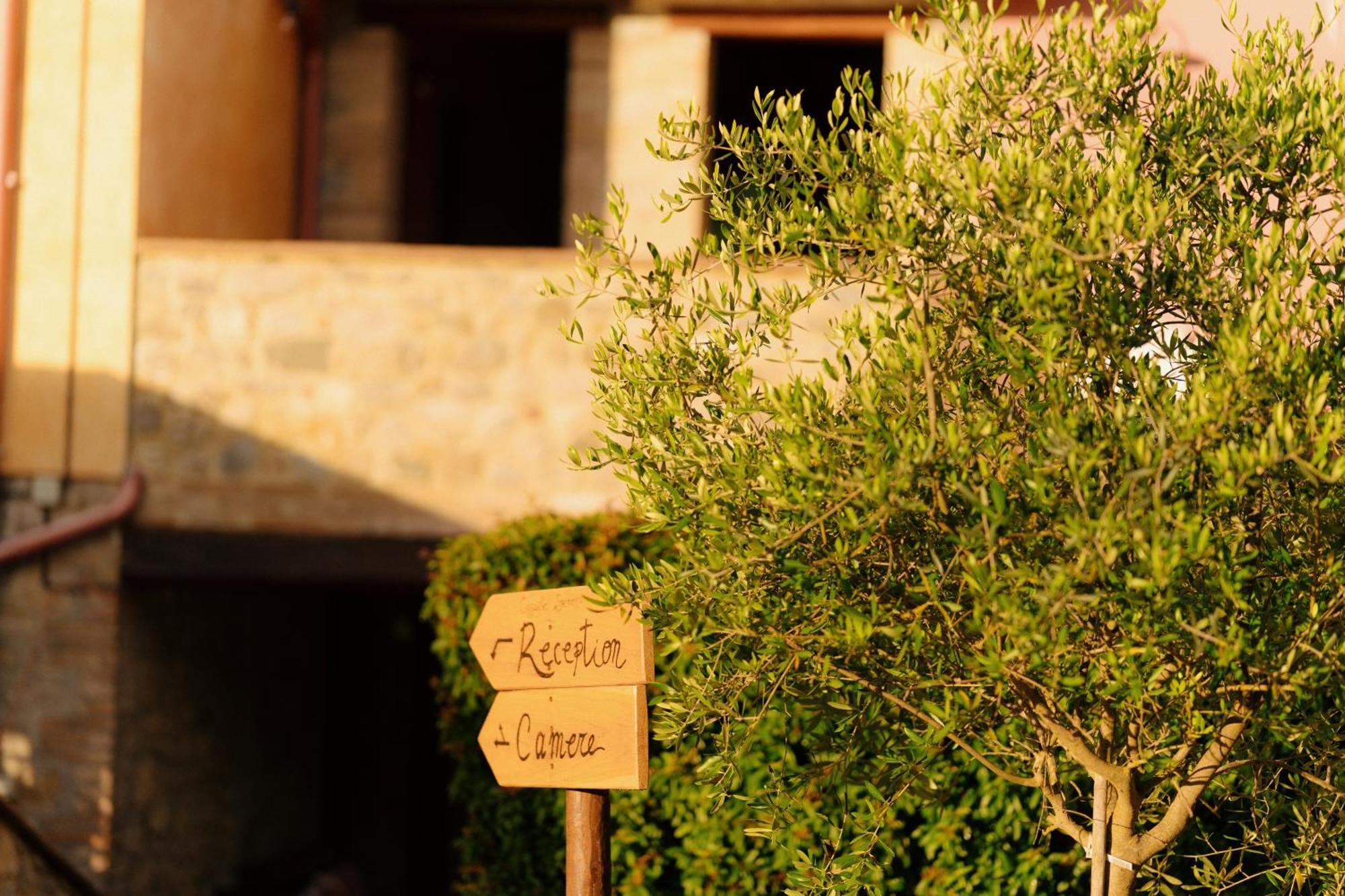 Casale Serena ฟาโบร ภายนอก รูปภาพ